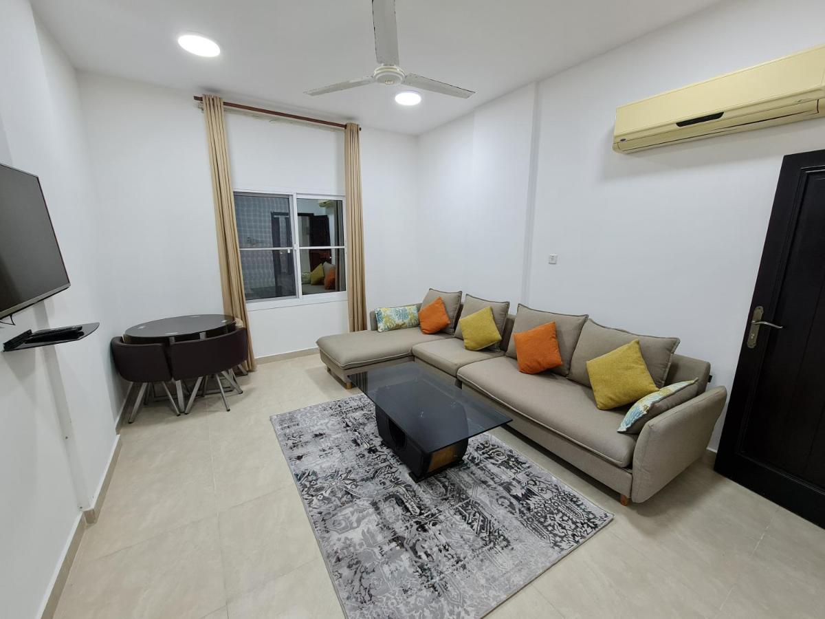 Apartamento هومينج - Homing Salalah Exterior foto